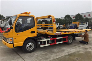 晋中哪里有拖车服务